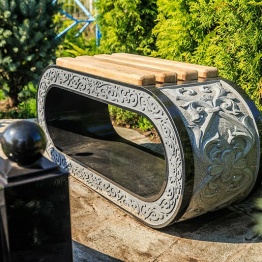 Лавки памятники