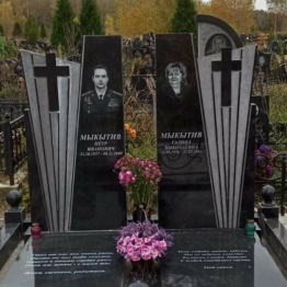 Двойные памятники